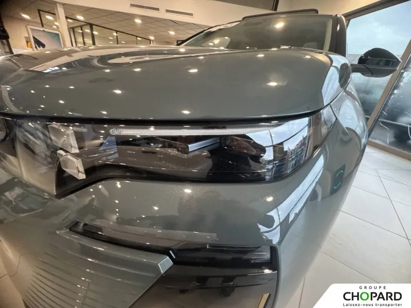 Image secondaire du véhicule 23