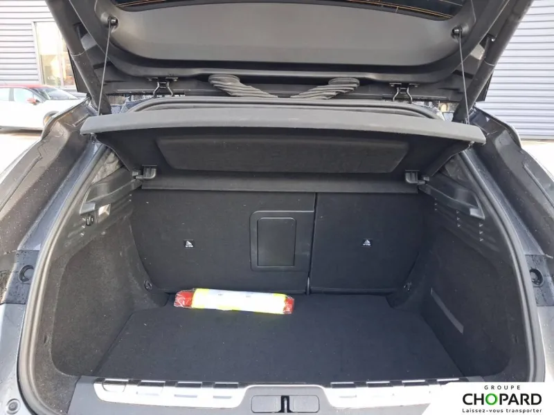 Image secondaire du véhicule 9