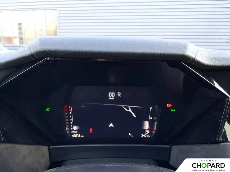 Image secondaire du véhicule 18