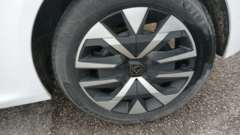 Image secondaire du véhicule 13