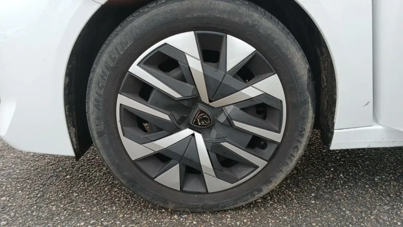 Image secondaire du véhicule 14