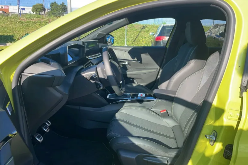 Image secondaire du véhicule 11