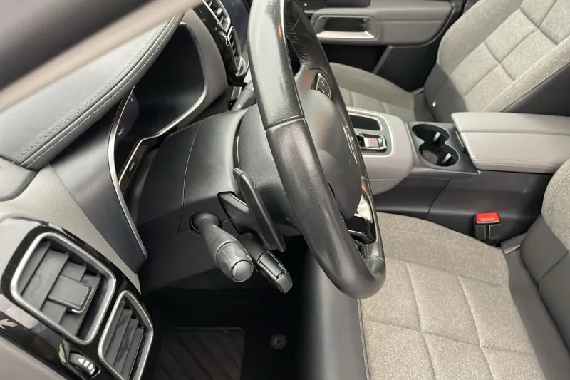 Image secondaire du véhicule 14