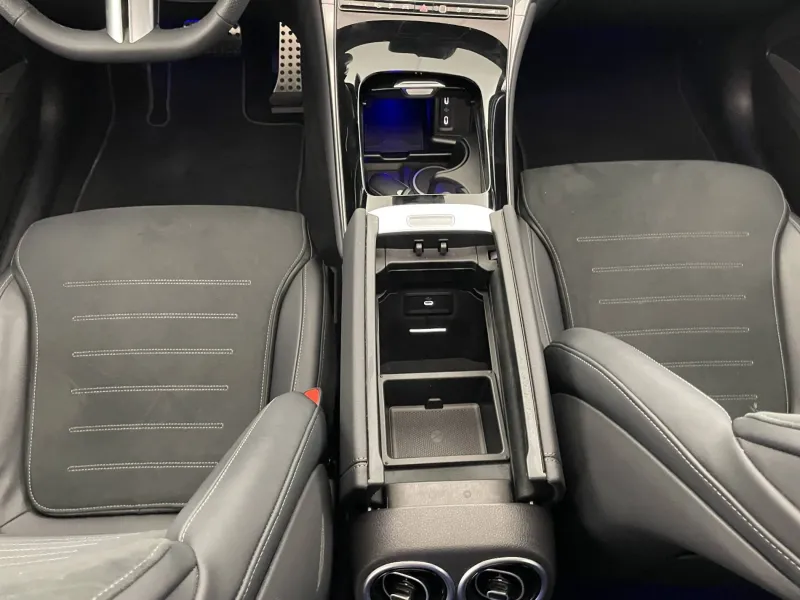 Image secondaire du véhicule 30