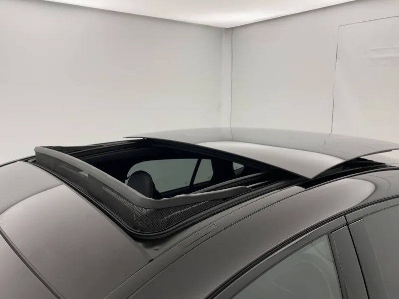 Image secondaire du véhicule 31