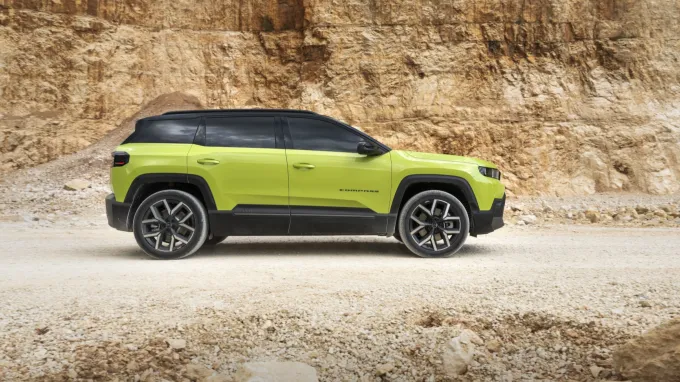 Jeep Compass : profil