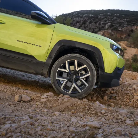 Jeep Compass : Tout-terrain