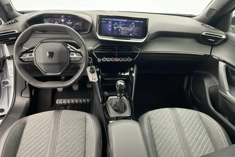 Image secondaire du véhicule 11