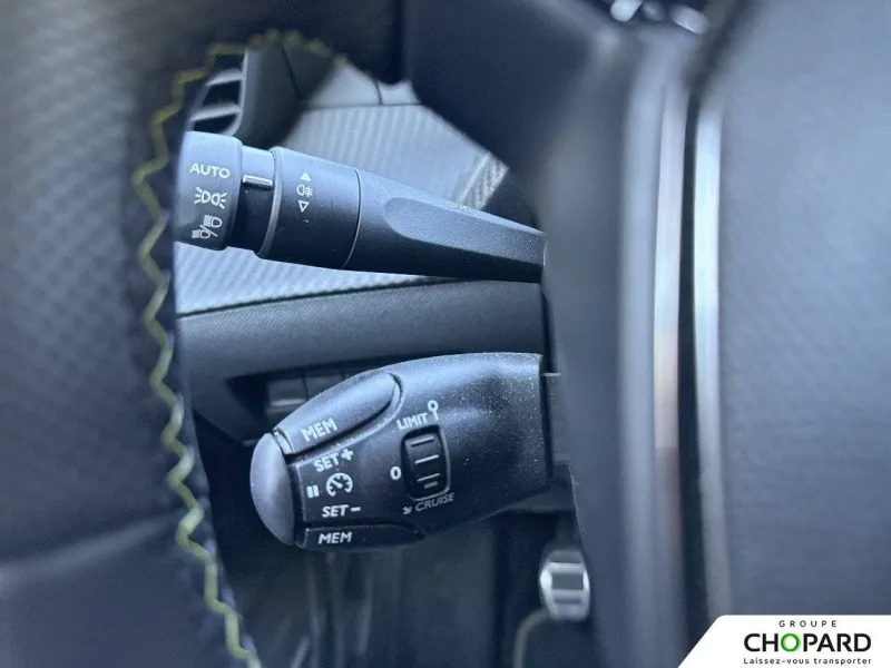 Image secondaire du véhicule 22