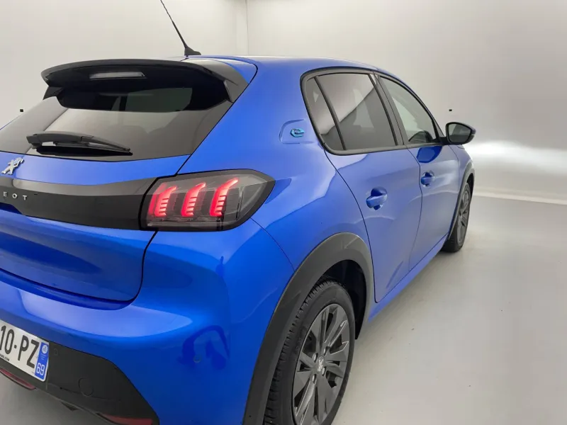 Image secondaire du véhicule 32