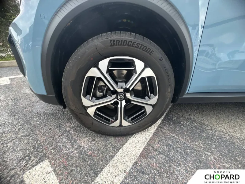 Image secondaire du véhicule 22