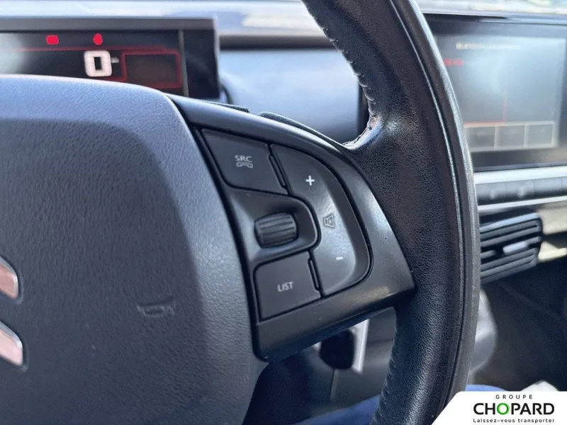 Image secondaire du véhicule 25