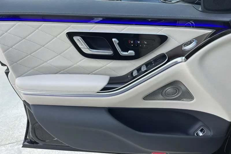 Image secondaire du véhicule 23