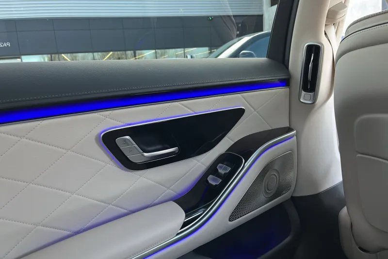 Image secondaire du véhicule 30