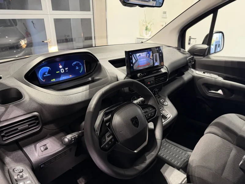 Image secondaire du véhicule 6