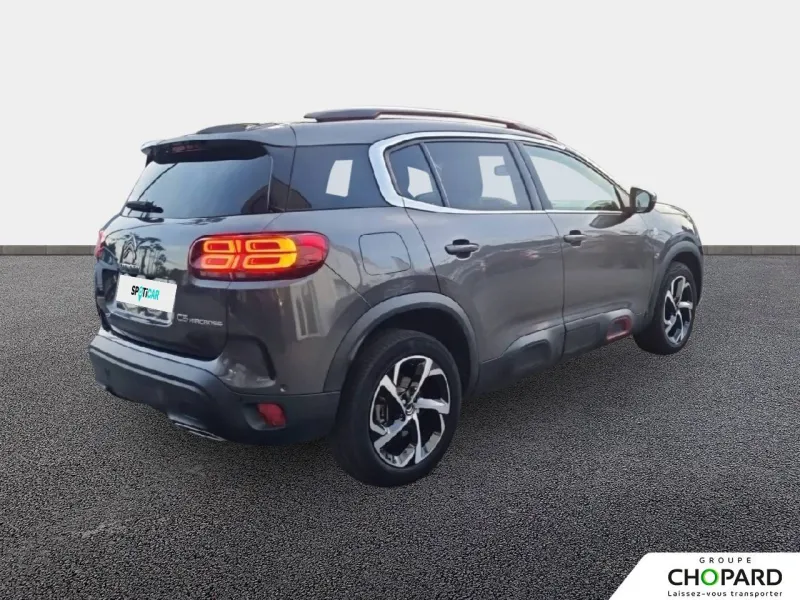 Image secondaire du véhicule 9