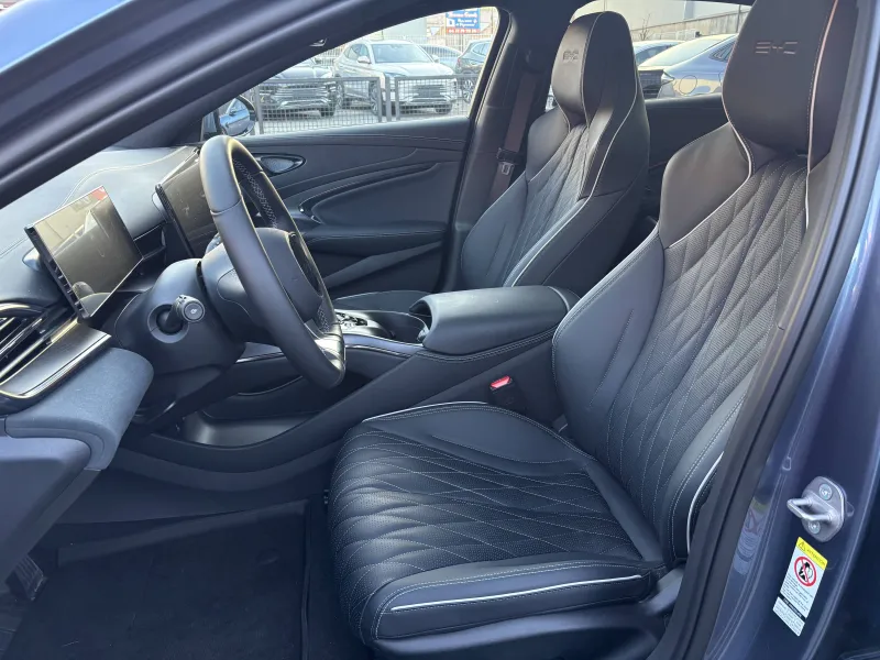 Image secondaire du véhicule 13