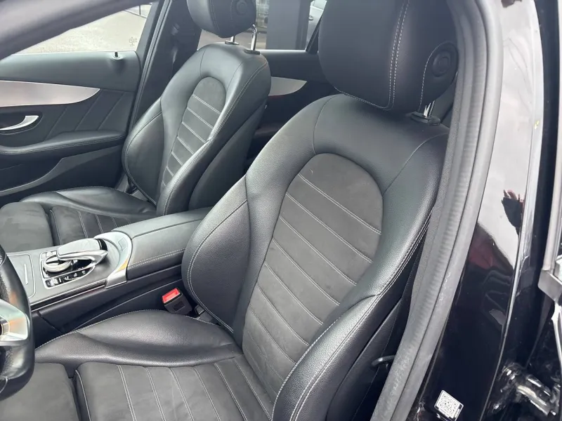 Image secondaire du véhicule 12