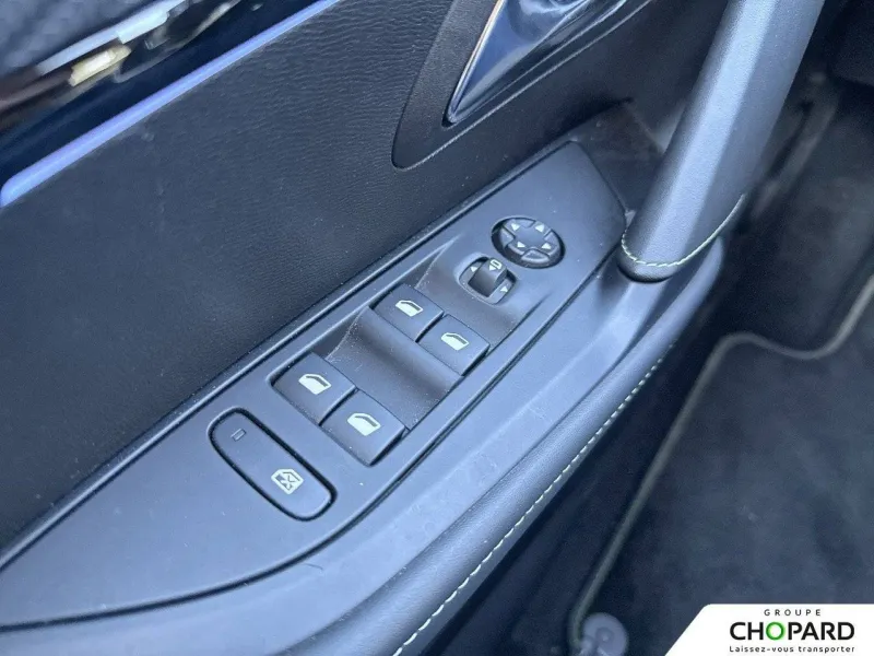 Image secondaire du véhicule 23