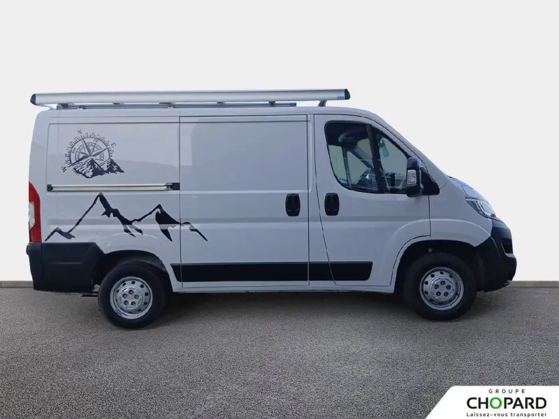 Image secondaire du véhicule 10