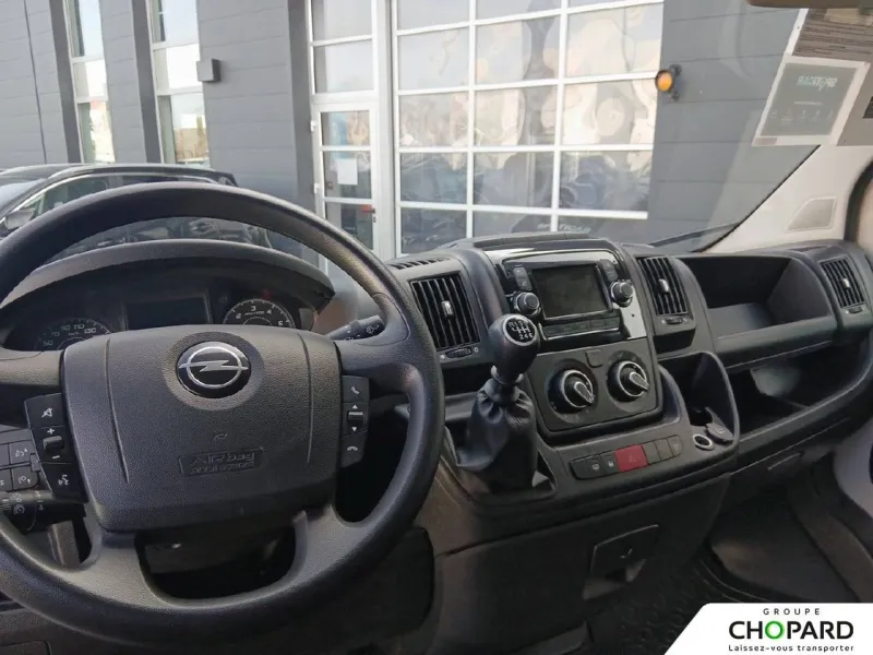 Image secondaire du véhicule 13