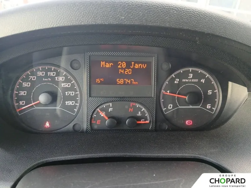 Image secondaire du véhicule 18