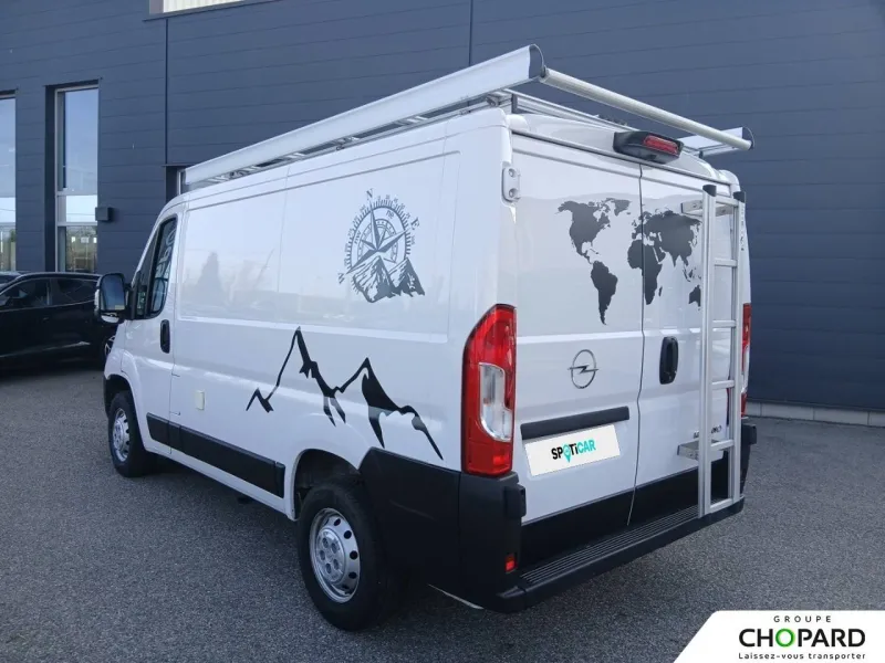 Image secondaire du véhicule 33