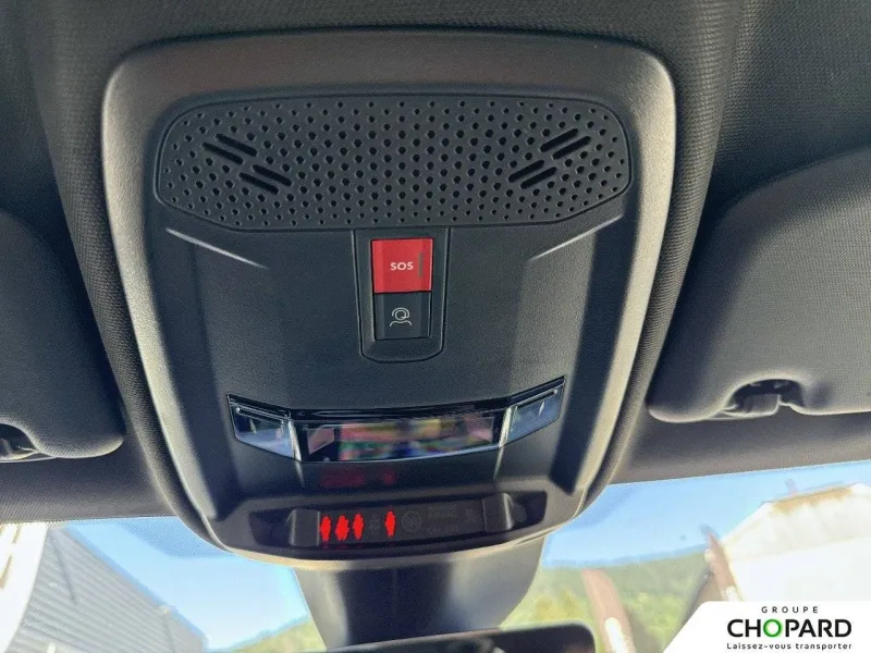 Image secondaire du véhicule 24