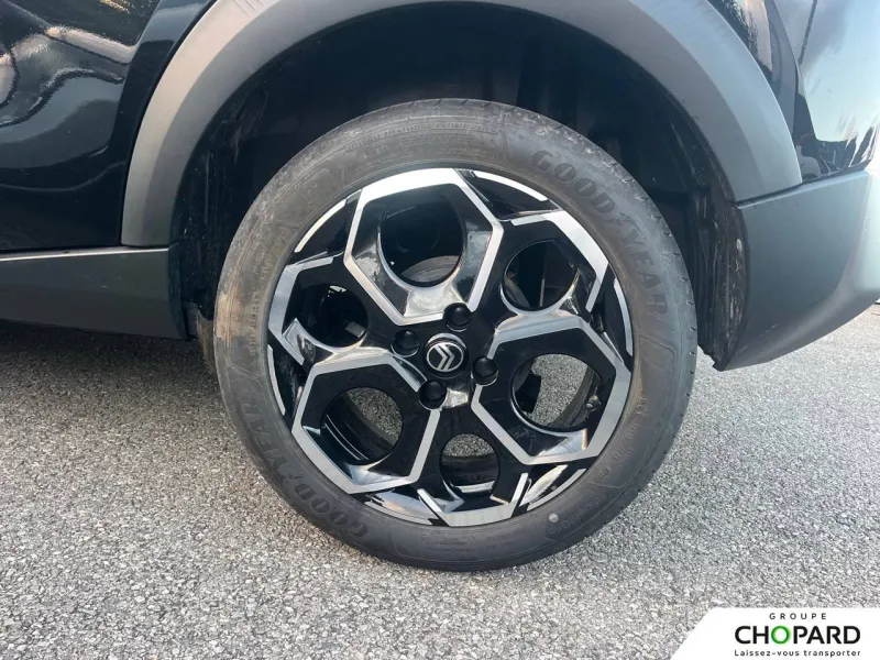 Image secondaire du véhicule 12