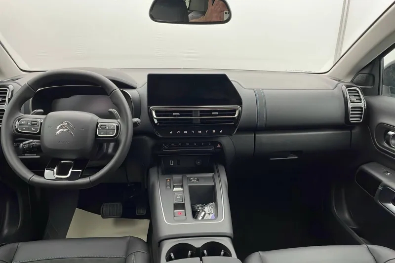 Image secondaire du véhicule 14