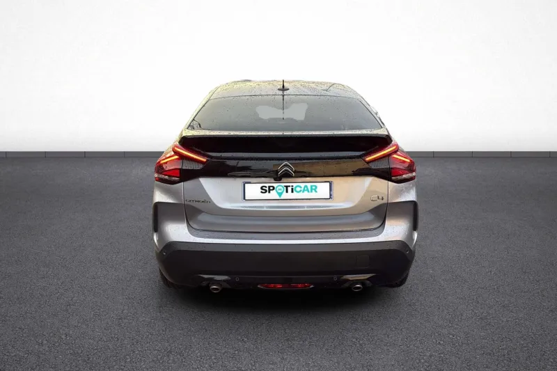 Image secondaire du véhicule 6