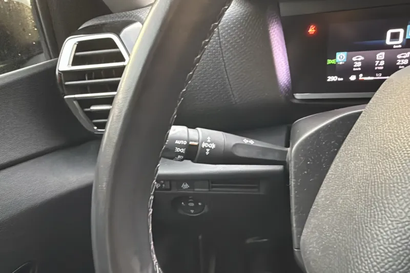 Image secondaire du véhicule 15