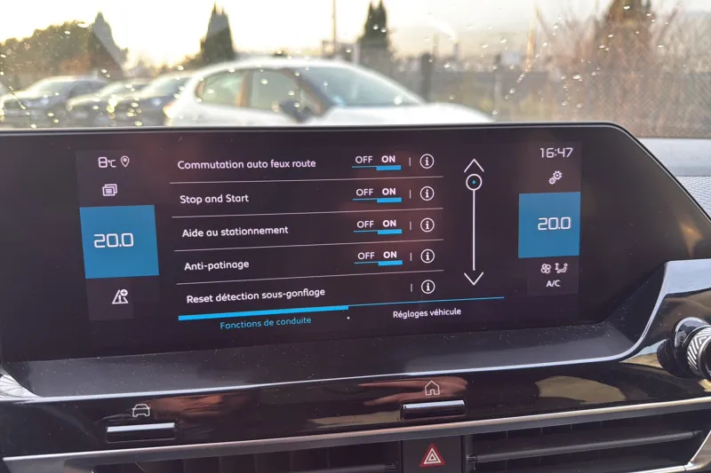 Image secondaire du véhicule 21