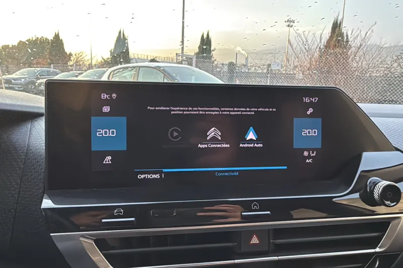 Image secondaire du véhicule 23