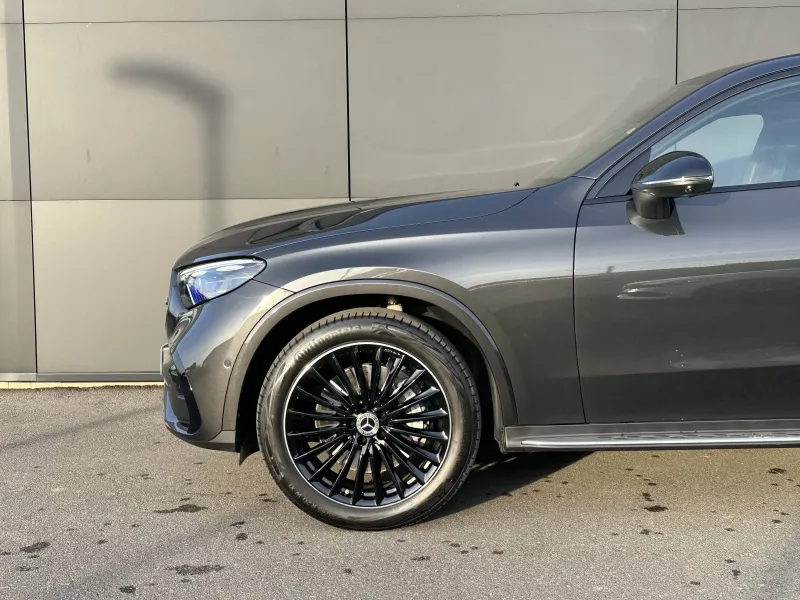 Image secondaire du véhicule 8