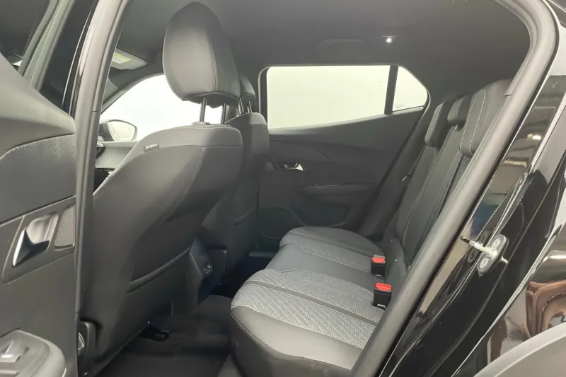 Image secondaire du véhicule 15