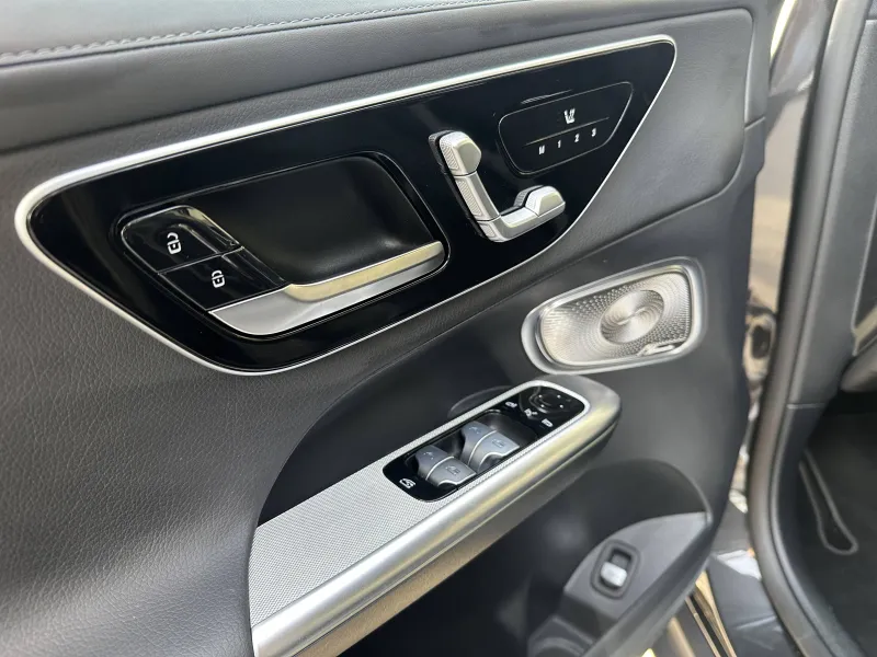 Image secondaire du véhicule 13