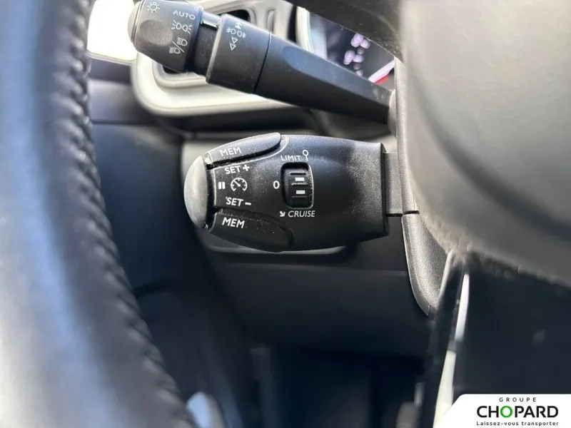 Image secondaire du véhicule 15