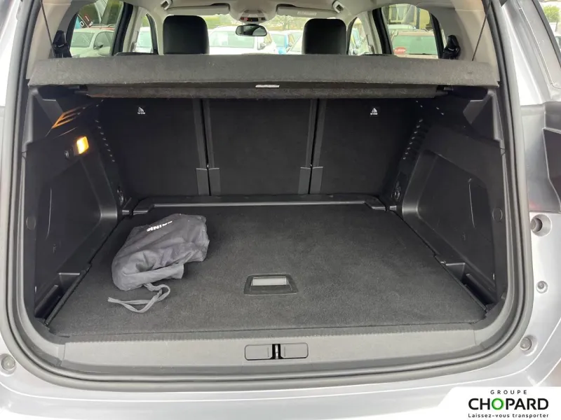 Image secondaire du véhicule 7