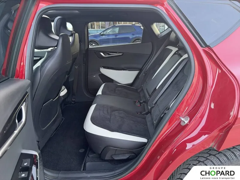 Image secondaire du véhicule 19