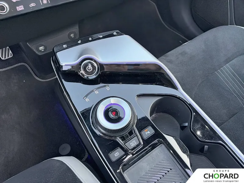 Image secondaire du véhicule 24