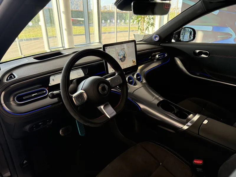 Image secondaire du véhicule 18