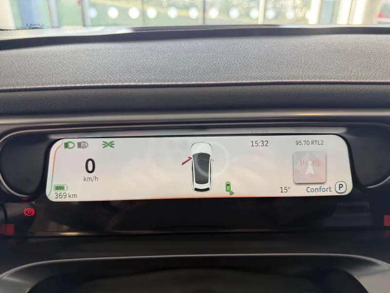 Image secondaire du véhicule 26