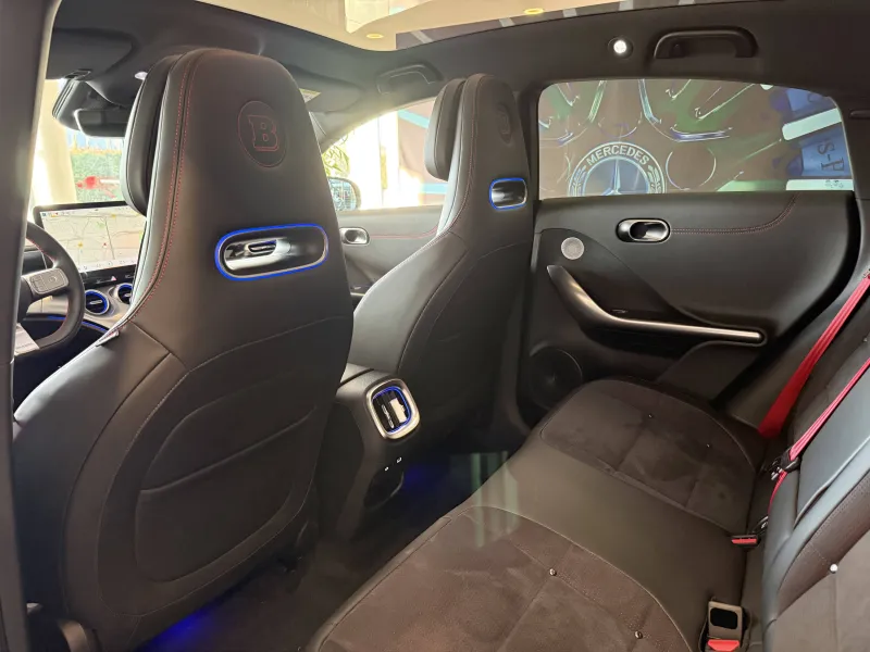 Image secondaire du véhicule 30