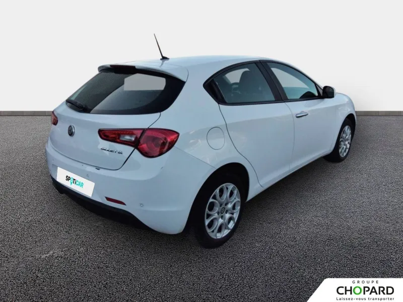 Image secondaire du véhicule 4