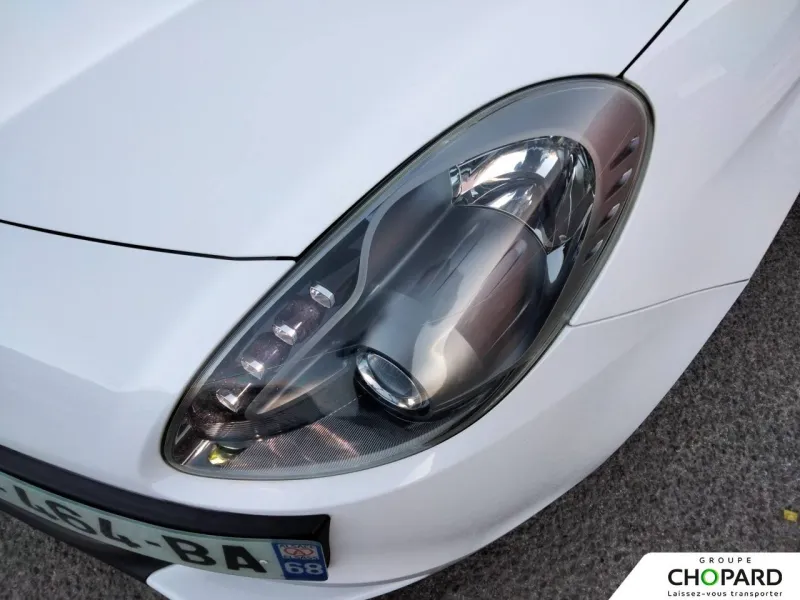 Image secondaire du véhicule 23