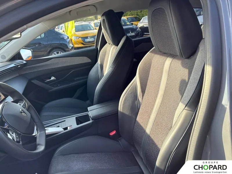 Image secondaire du véhicule 12