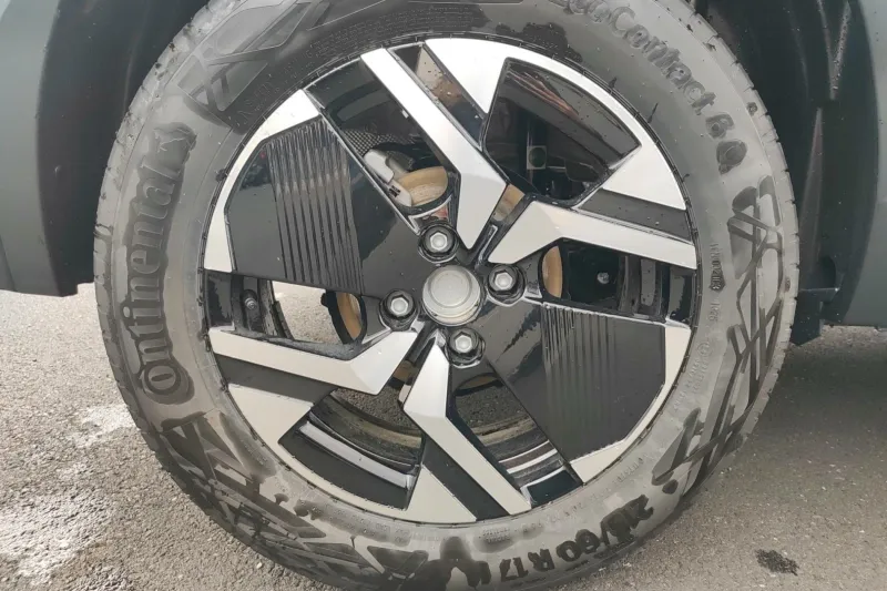 Image secondaire du véhicule 16