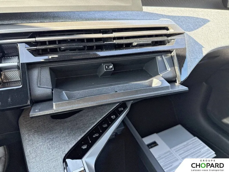 Image secondaire du véhicule 18