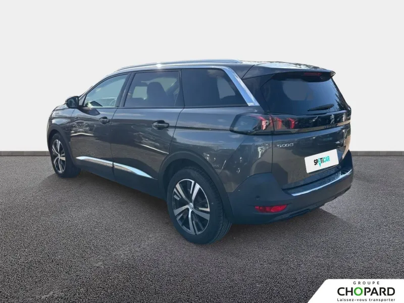 Image secondaire du véhicule 8